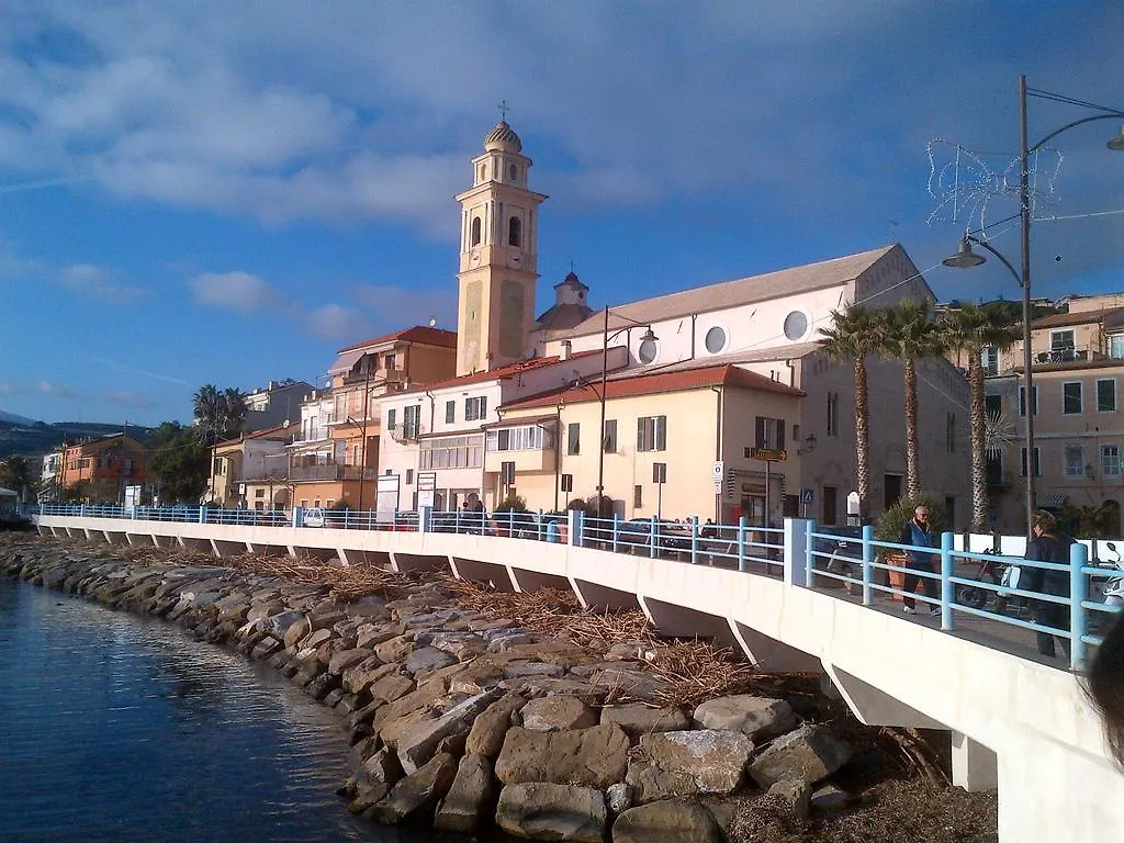 Camper Village Santo Stefano al Mare