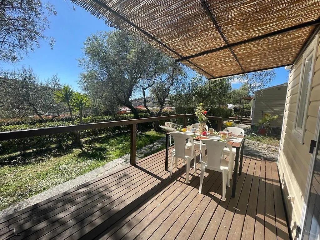 Camper Village Santo Stefano al Mare 0*,