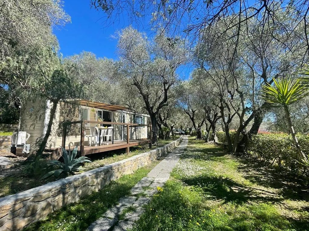 Camper Village Santo Stefano al Mare Camping